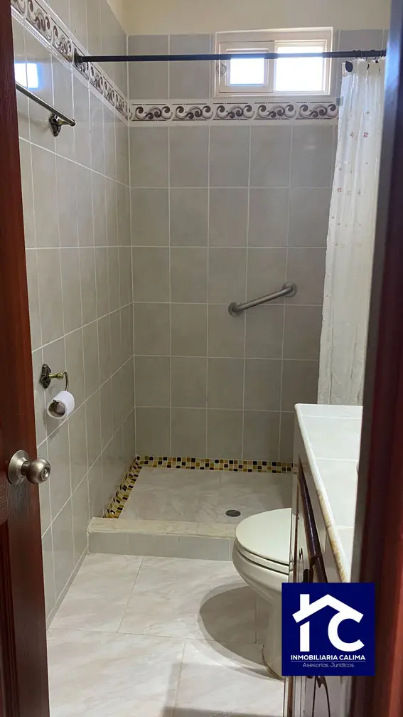 Casa de 2 viviendas en el Canadá Calima Darién